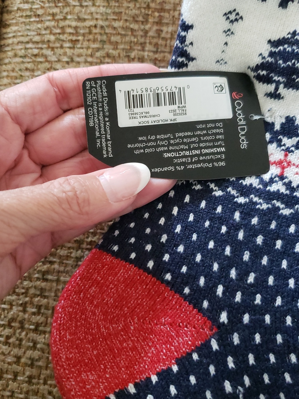 NWT-Cuddl Duds Ladies 3-Pack Patterned Holiday Lounge Socks Ladies Shoe SZ 4-10 - Picture 3 of 8
